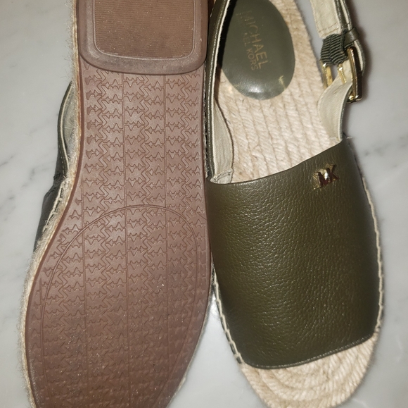 Michael Kors Espadrilles - Picture 2 of 5
